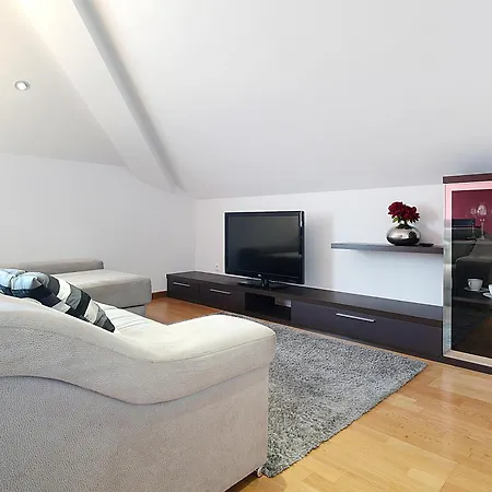 Galihost - Atico Con Piscina Y Vistas En Appartement Sanxenxo