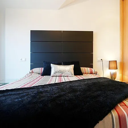 Galihost - Atico Con Piscina Y Vistas En Appartement *
